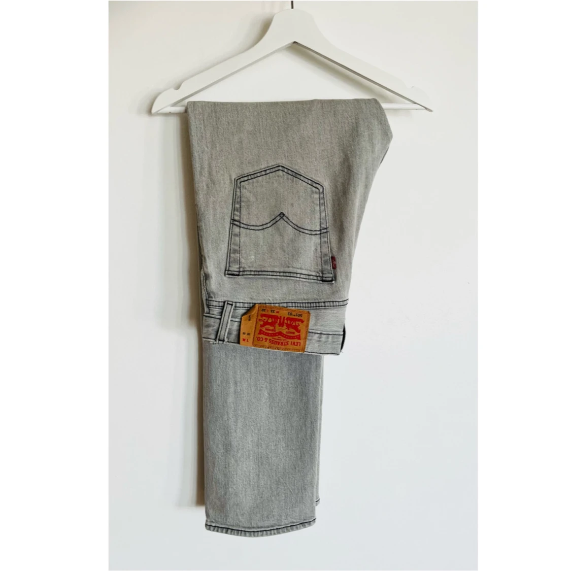 Levis 501 33/32 (något mindre i strlk)