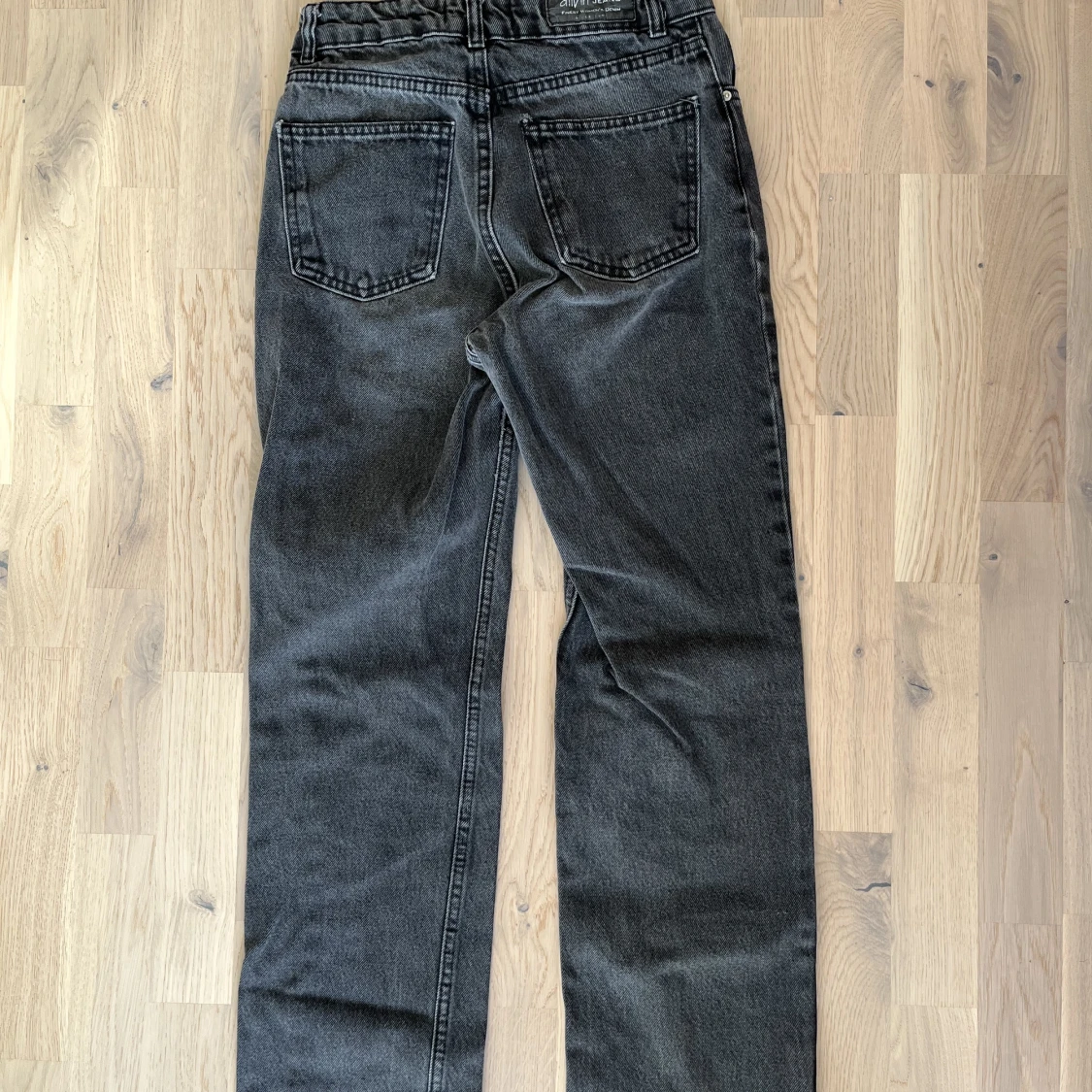 Jeans chiquelle, rak modell  - 90