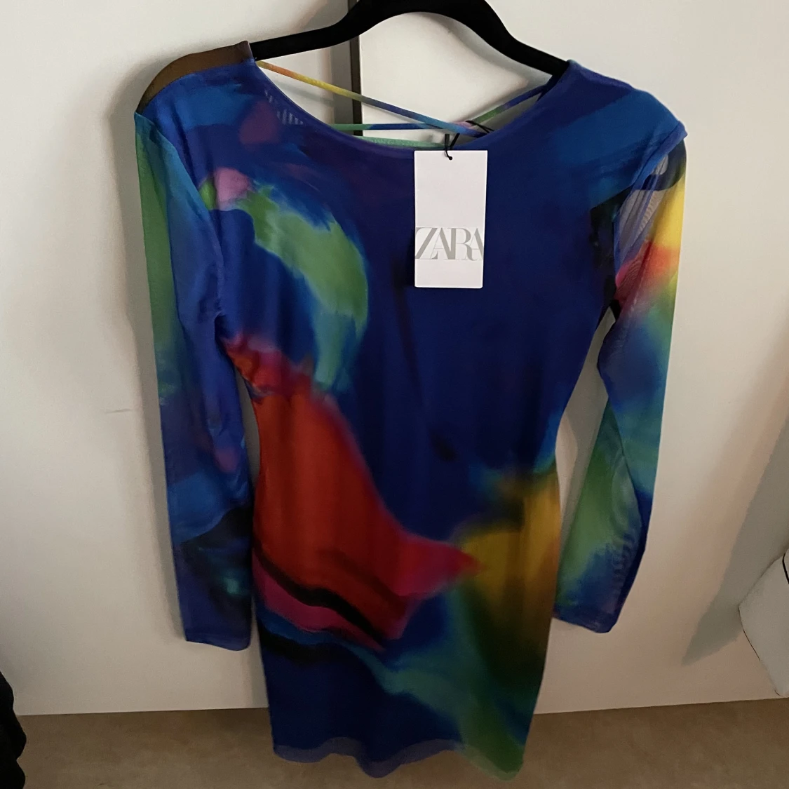 Klänning zara multifärgad