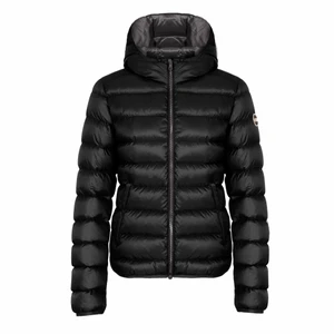 Colmar Ladies Jacket - Världens mysigaste jacka från Colmar. Helt i nyskick, köptes i Februari 2022. Jackan är ganska liten i storleken, passar mig perfekt som har 36/38💕