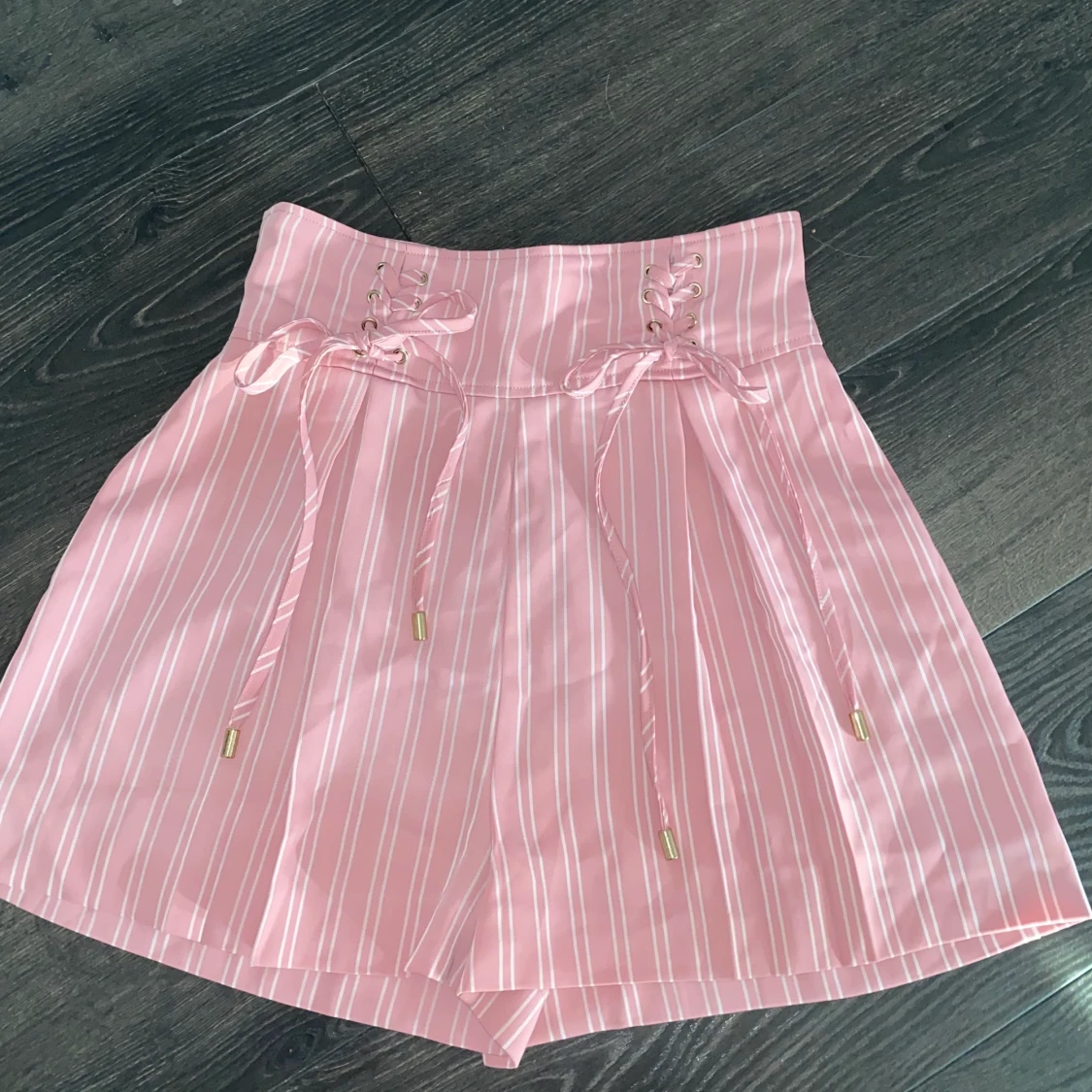 Höjmidjade shorts  - 90