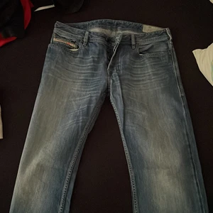 Byxor - Skriv så kan vi diskutera 