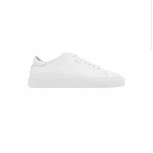 Arigato skor - säljer mina vita arigato skor. Skickar egna bilder vid intresse