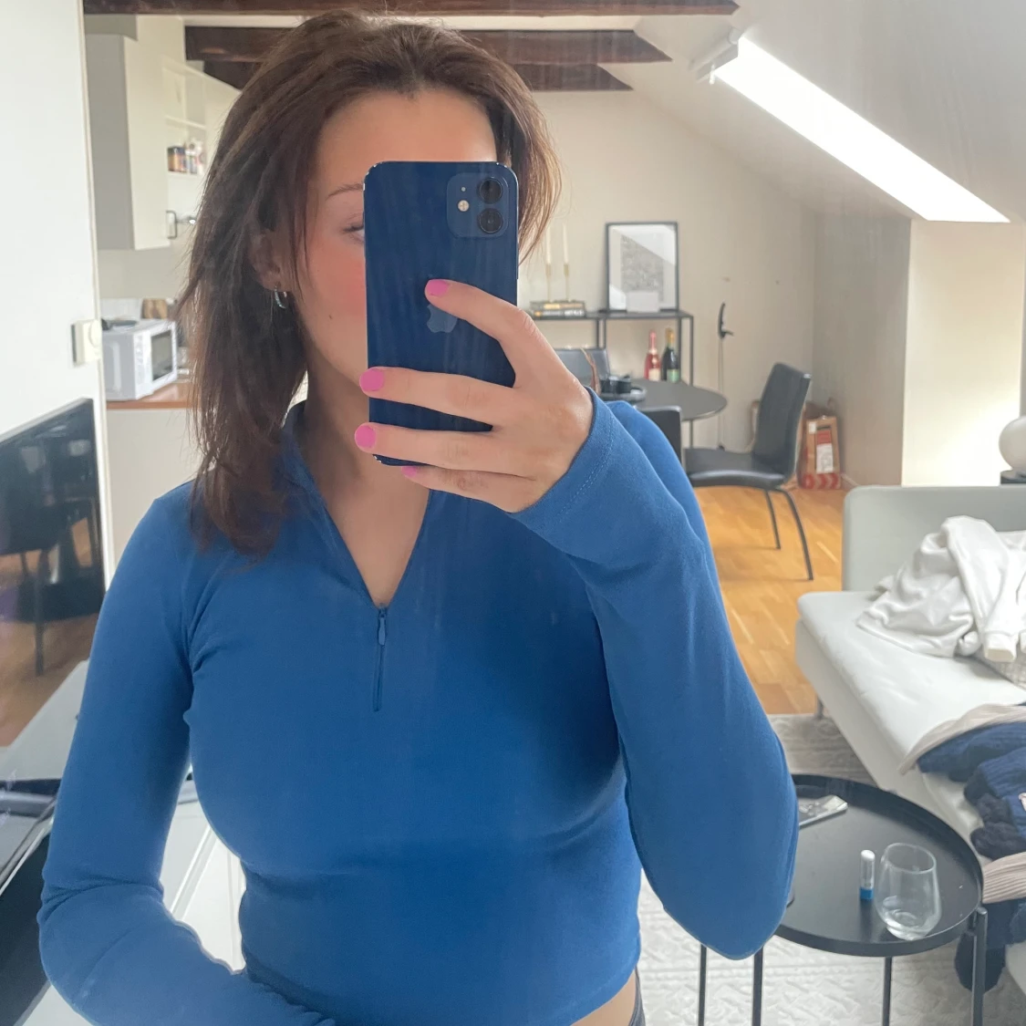 Blå croppad tröja  - 90