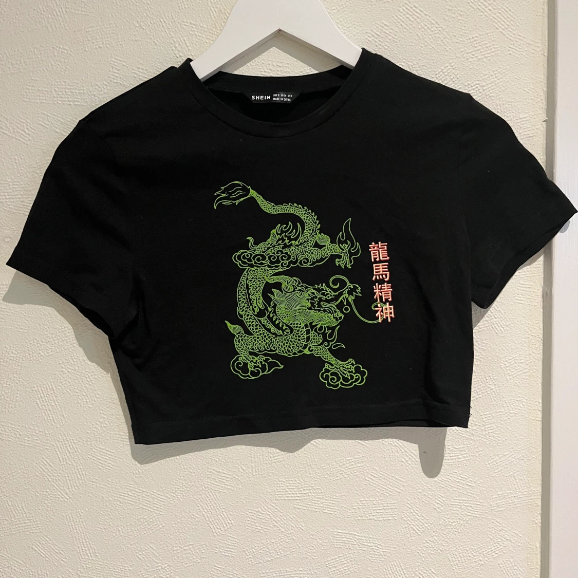 Croppad T-shirt - 90