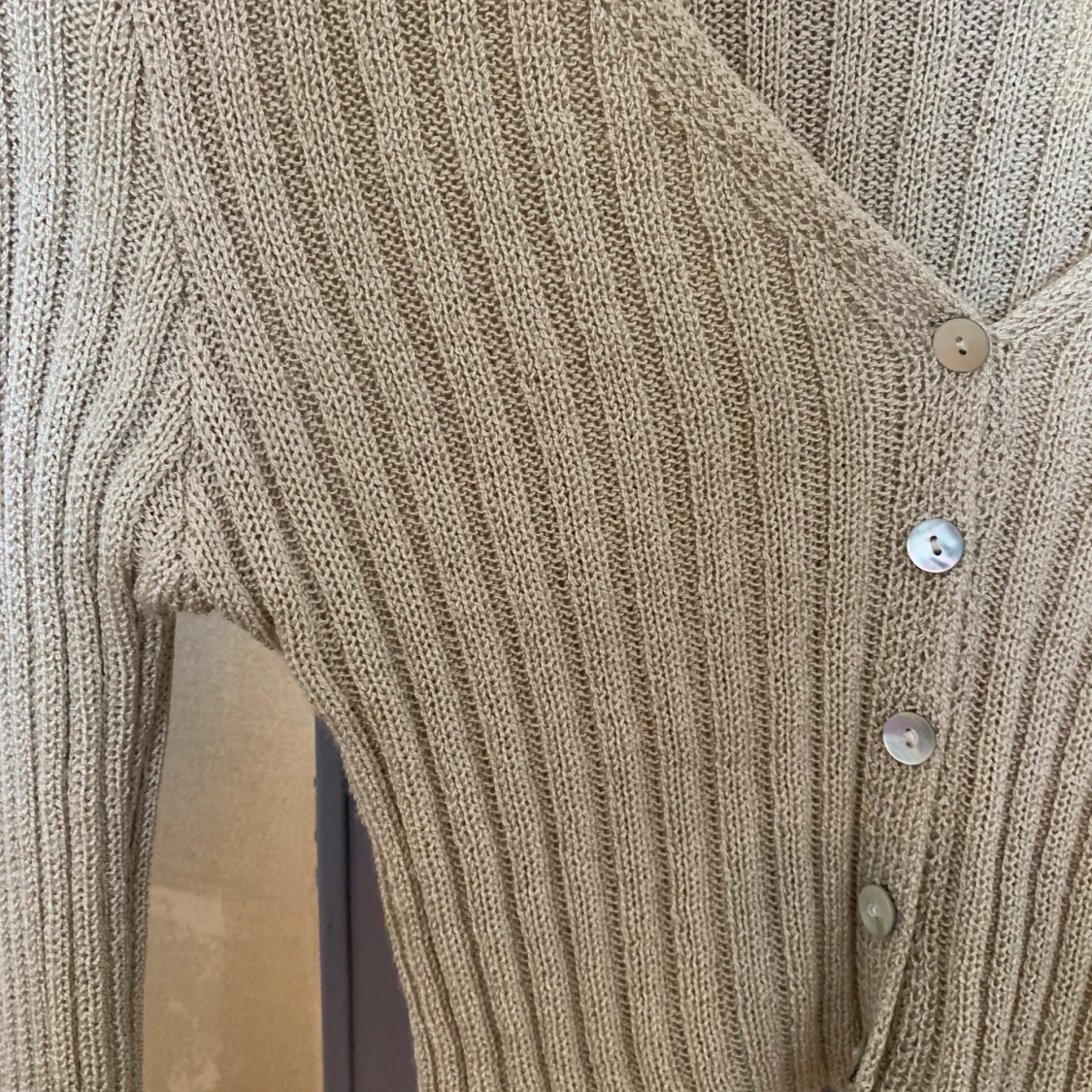 Snygg tröja från Pretty little things - 91