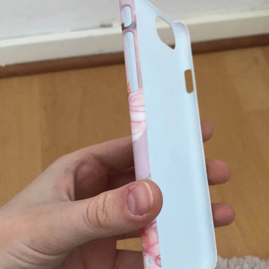 Blommigt mobil skal - 91