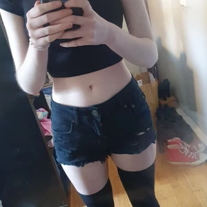 American Eagle shorts S - Har använts 2 gånger, relativt korta på mig.