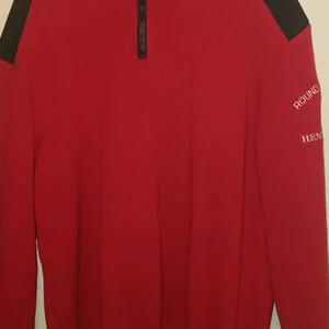 HENRY LLOYD HERR TRÖJA - Henry Lloyd herr tröja långärmad & lite tjockare, size:xxl,  väldigt fint skick, röd. 