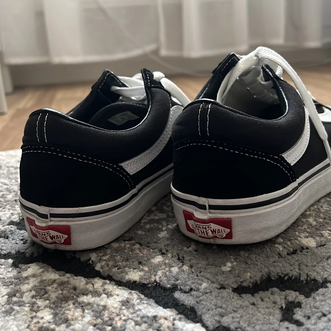 Vans  - 91