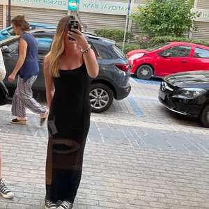 Långklänning NA-KD  - Intressekoll! På denna fina lång klänning från NA-KD! ❤️