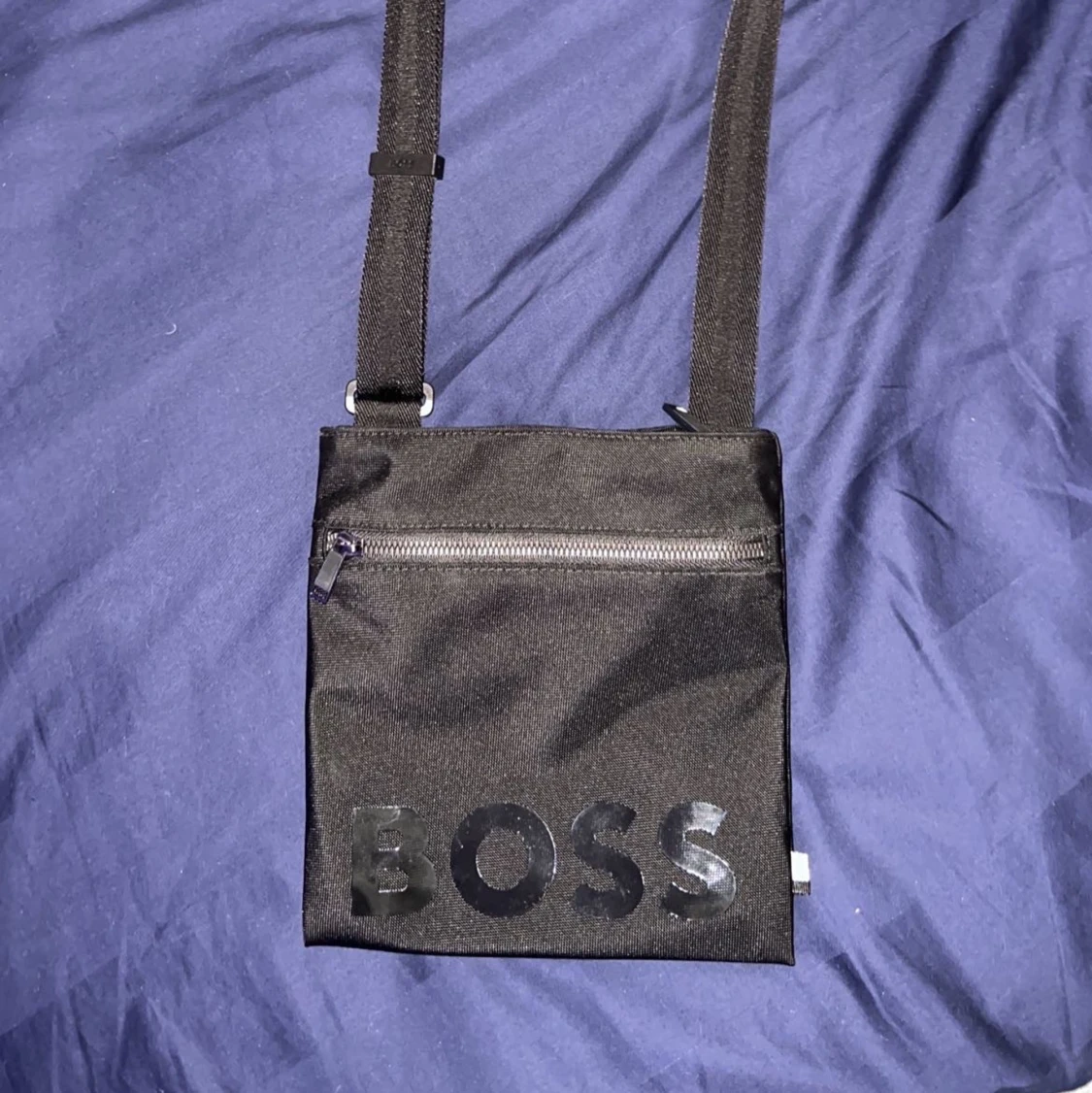 Hugo Boss Axelremsväska - 90