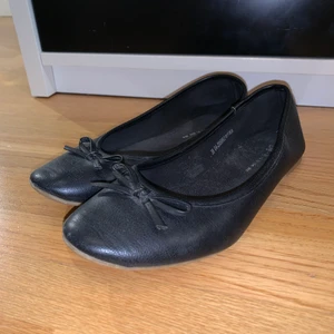 ballerinaskor din sko - ballerinaskor från din sko ! storlek 39, true in size 