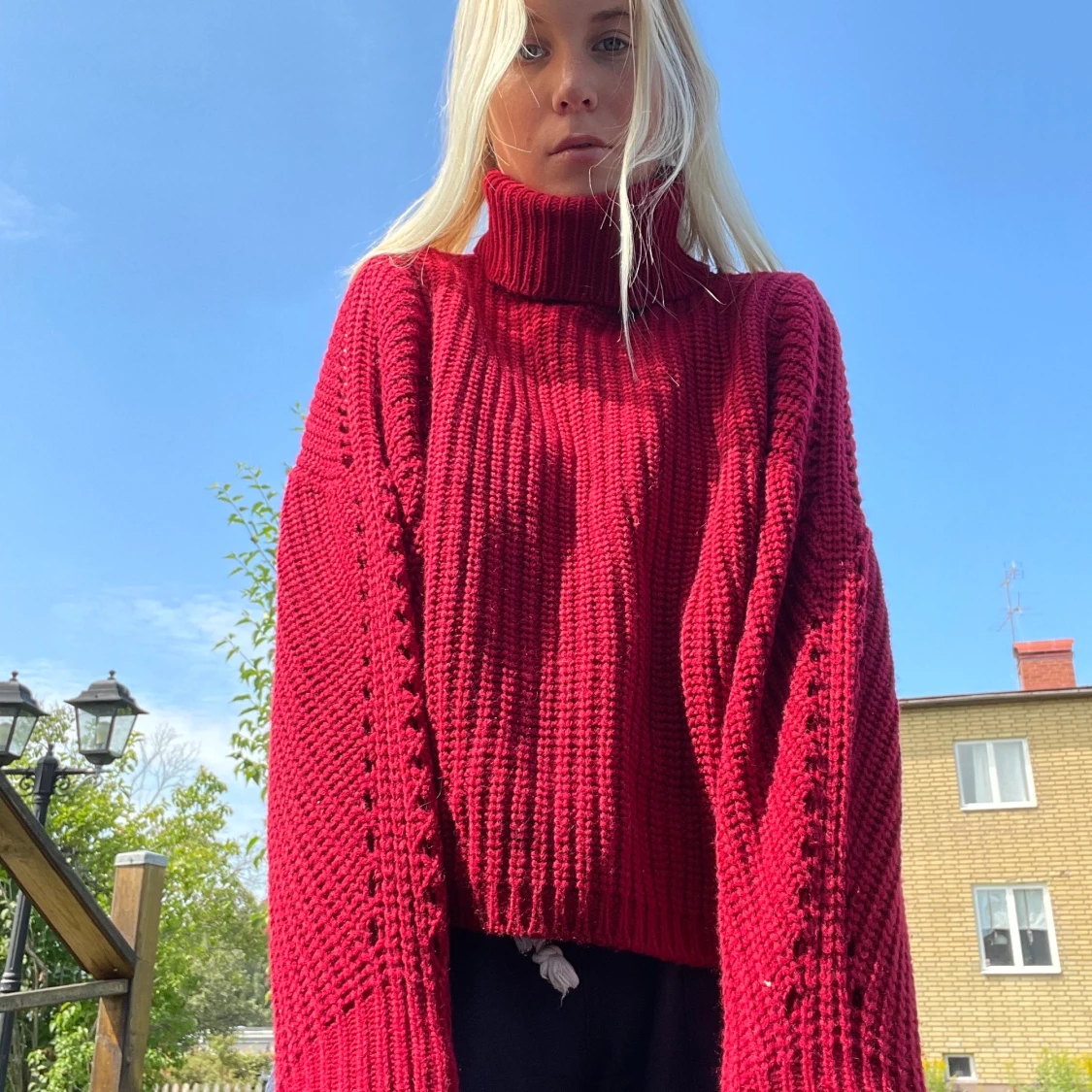 Stickad tröja med polokrage