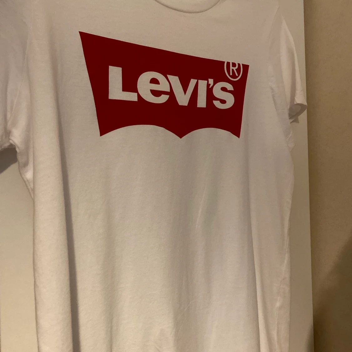 Vit Levi’s T-shirt