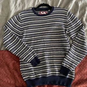 Tröja💕 - Fett fin men kommer aldrig till användning längre,