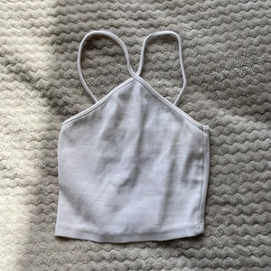 Zara topp - Säljer denna zara topp då den inte kommer till användning längre.