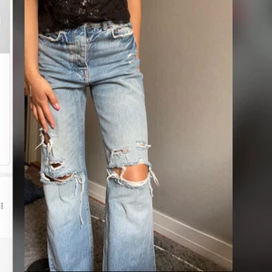 Zara jeans  - Zara jeans köpta i Spanien, använda Max 5 gånger! 