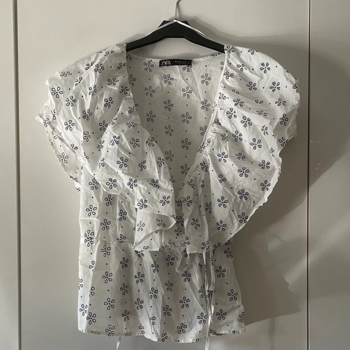 Volang topp från zara