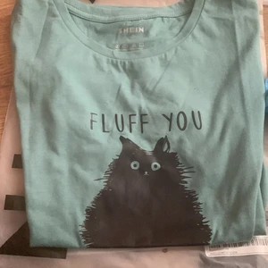 Shein tröja storlek L  - Shein plagg som jag har köpt nyligen och är ny skick storlek L 