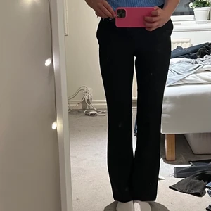 Kostymbyxor  - Kostymbyxor från Bikbok 