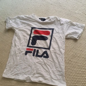Tshirt från Fila - Vit tisha från Fila! 