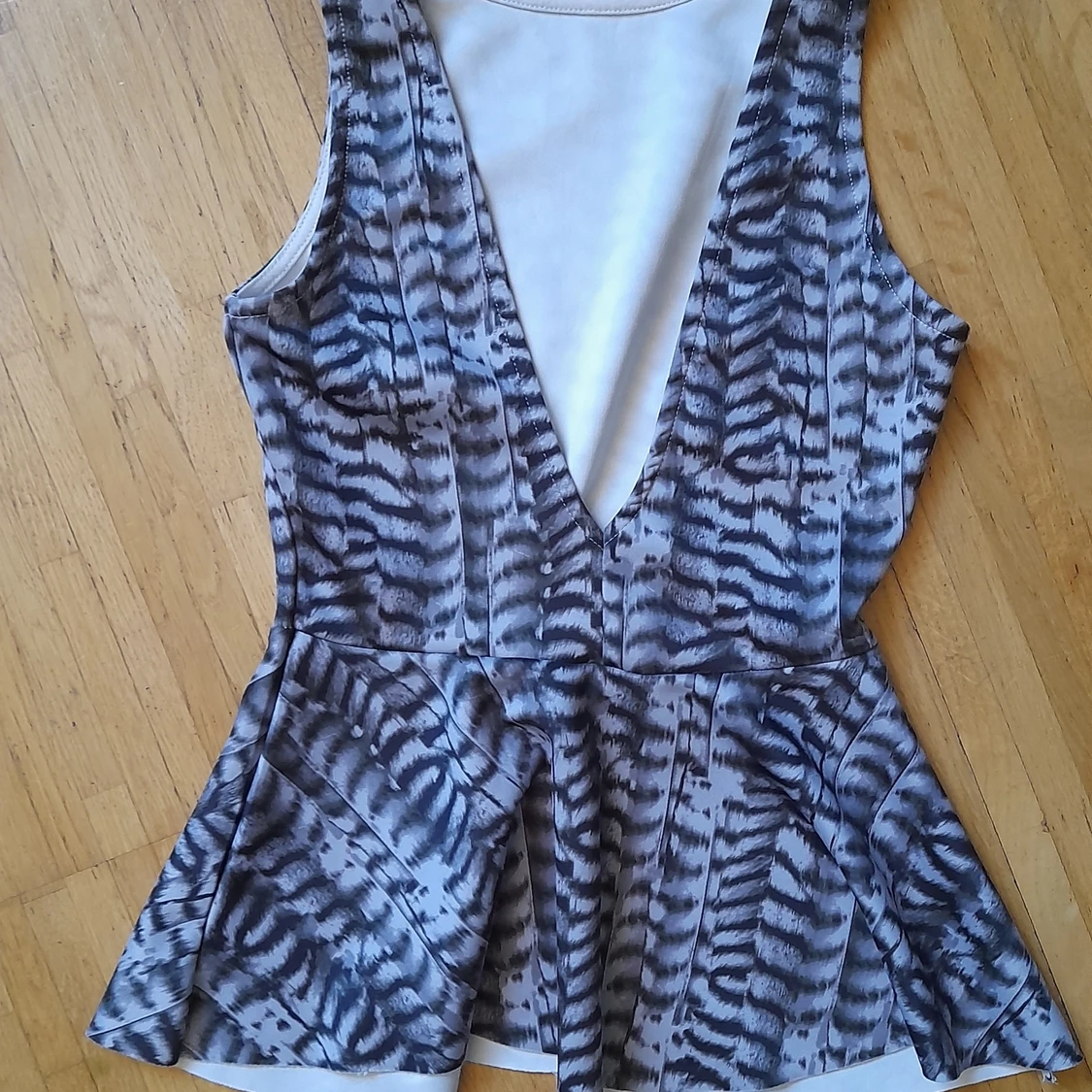 Gina tricot topp - 90