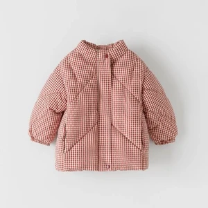 Vadderad Och Ginhamrutig Jacka  - Size: 18-24months/92cm  Material: Polyster; padded  Condition: 90% looking new   