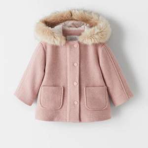 Size: 18-24months/92cm Material: Polyster, Faux fur  Push button duffel jacket with Faux fur hoodie  Condition: 90% looking new 
