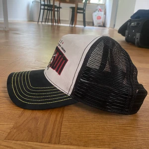 Stetson keps - Säljer min Stetson keps, då jag inte använder den längre. Knappt använd och i nyskick