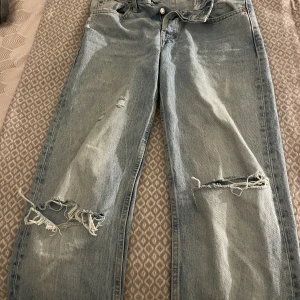 Ginatricot jeans - Jeans från Zara Strl 34 Nypris 399kr