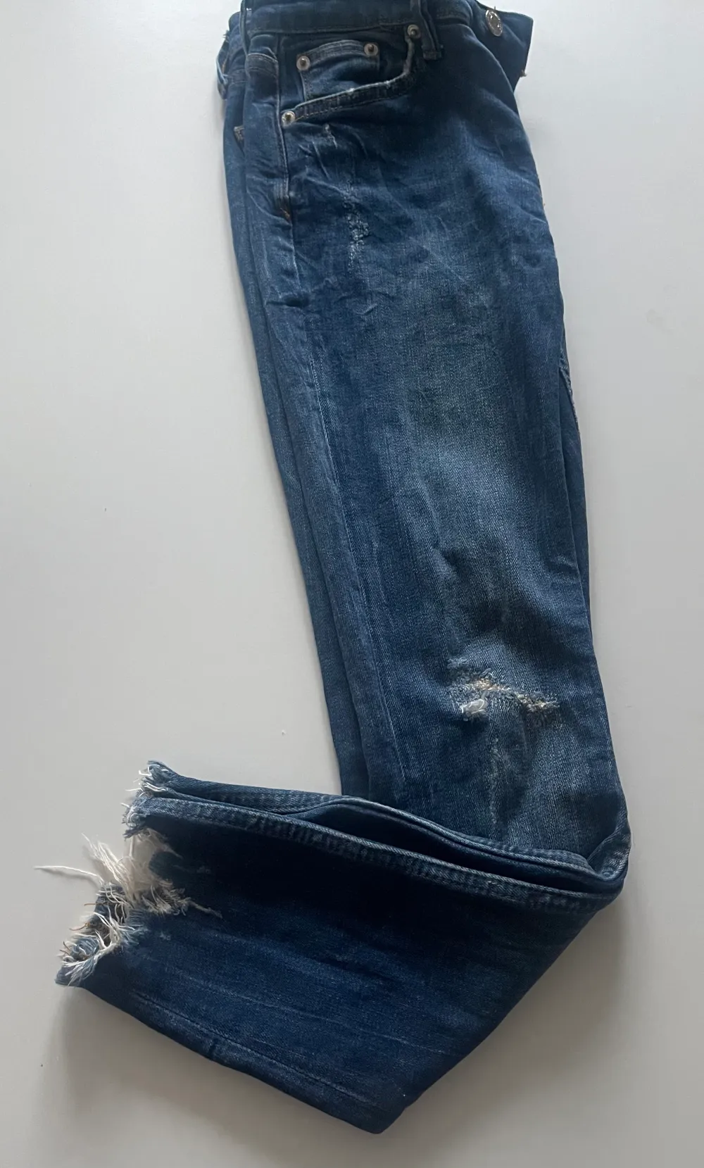 Storlek 34 nyskick används fåtal gånger. Jeans & Byxor.