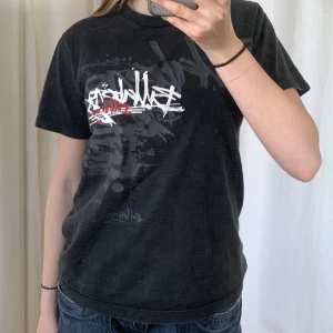 Billabong tshirt - Billabong tshirt med snyggt tryck! 