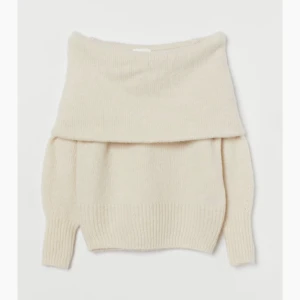 Tröja  - Säljer min off shoulder tröja från hm då den inte kommer till användning. Den är i ny skick och nästan aldrig använd.