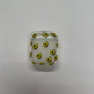 Avocado AirPod case - har använts några gånger , är i bra skick