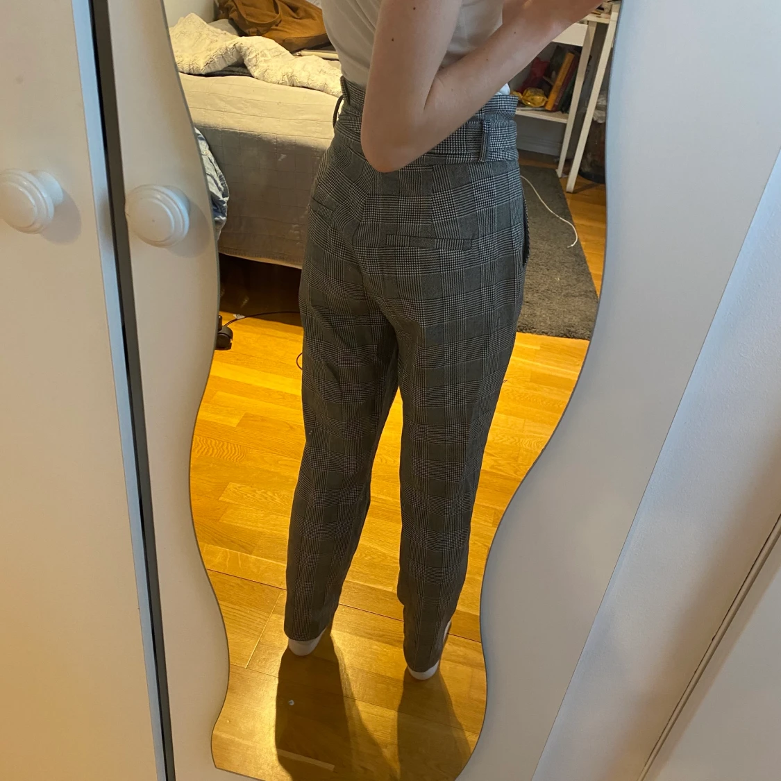 Rutiga kostymbyxor storlek XS