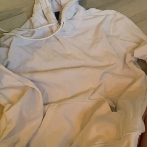 Hoodie - Använd men i fint skick