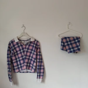 Fint set från monki - Använd fåtal gånger. storlek xs