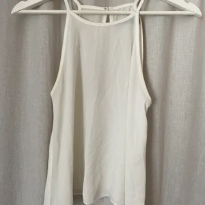 Blus - Blus från bikbok i storlek s 💙💙 20kr + frakt