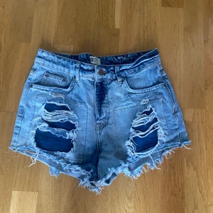 Gina tricot shorts - Blå jeans shorts 