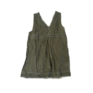 grön topp - sjukt fin grön vintage topp som aldrig blivit använd 🍐🥝🍵