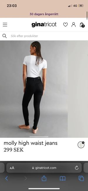 Jeans  - Molly jeans, aldrig använda för har samma par. Fri frakt. Lappar kvar. 