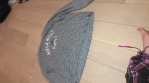 Från ginatricot  - Den e använd en gång mysigt material 