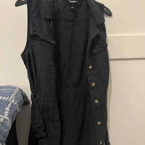 38 - Strandklänning använt en gång 