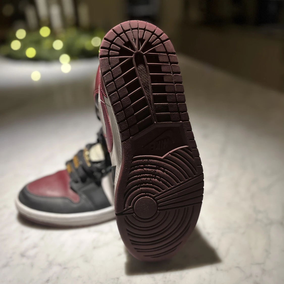 Jordan 1 ”Dark Beetroot” mid - 90