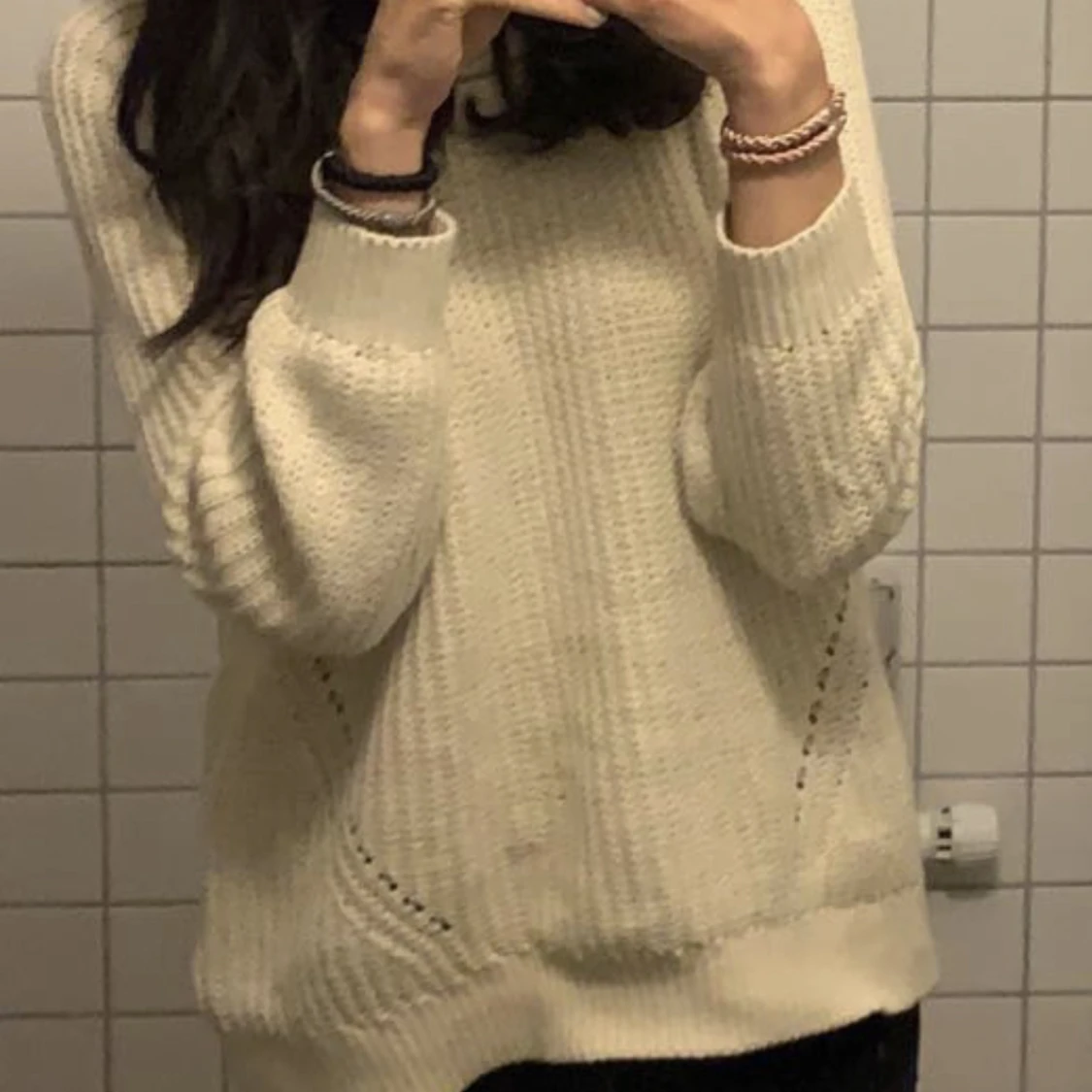 Vit stickad tröja  - 90