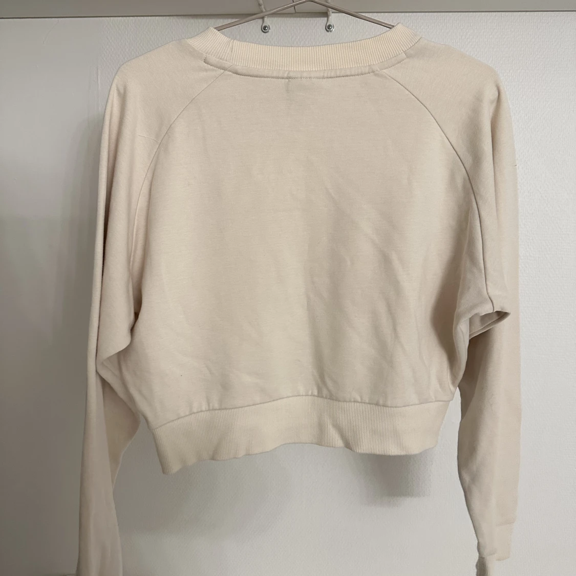 Croppad hoodie från puma  - 90