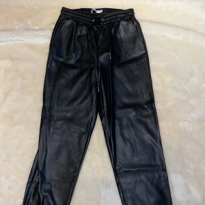 Skinnbyxor  - Nyskick