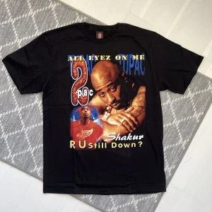 Tupac Tshirt - Storlek XL