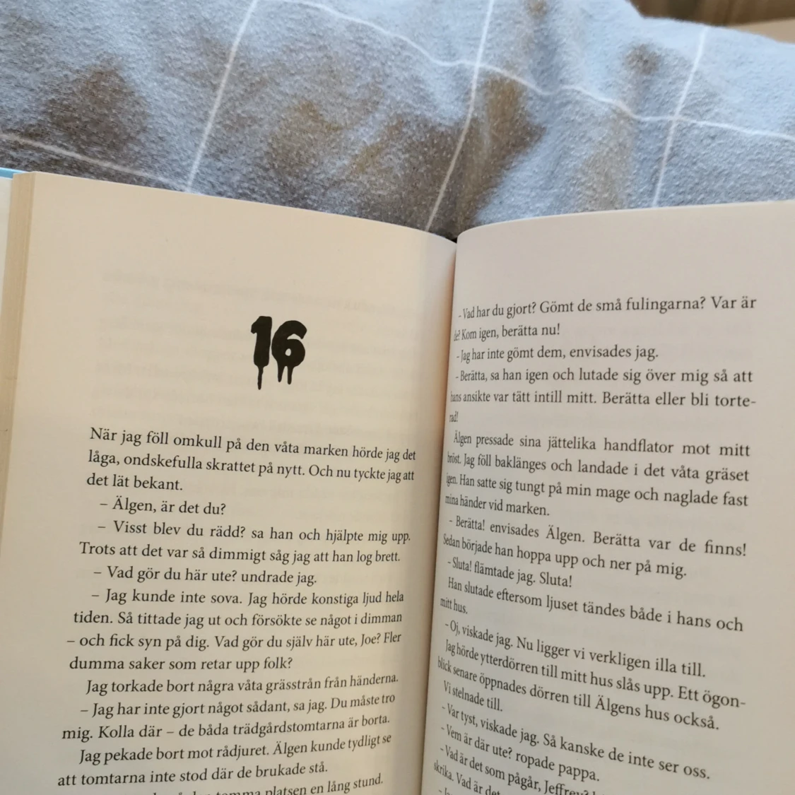 Trädgårdstomtarna anfaller.  - 91